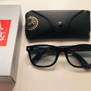 Ray Ban New Wayfarer Model RB 2132